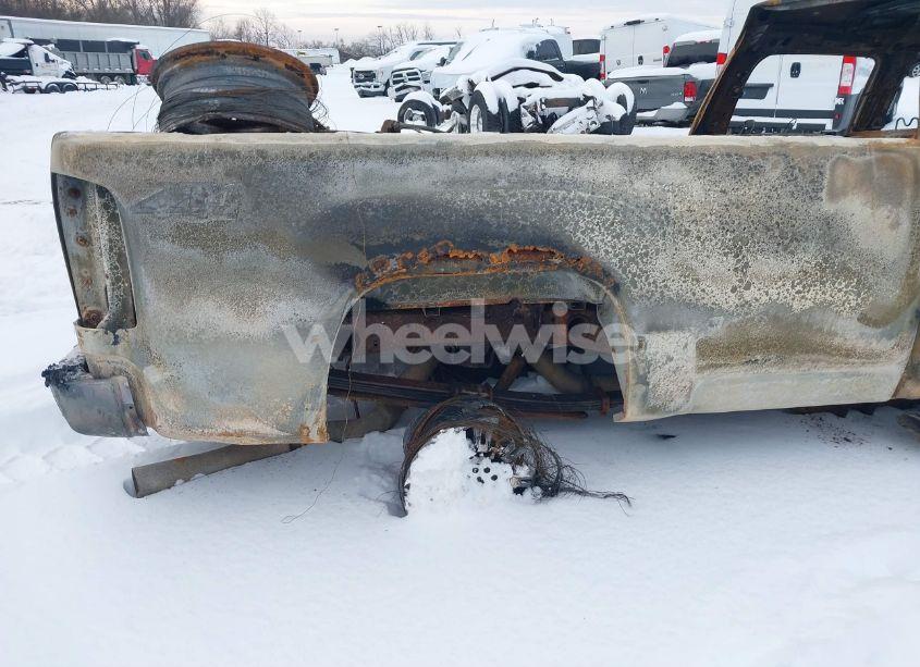 Photo 15 of 2013 Gmc Sierra 2500HD SLE (VIN 1GT120C84DF144699)