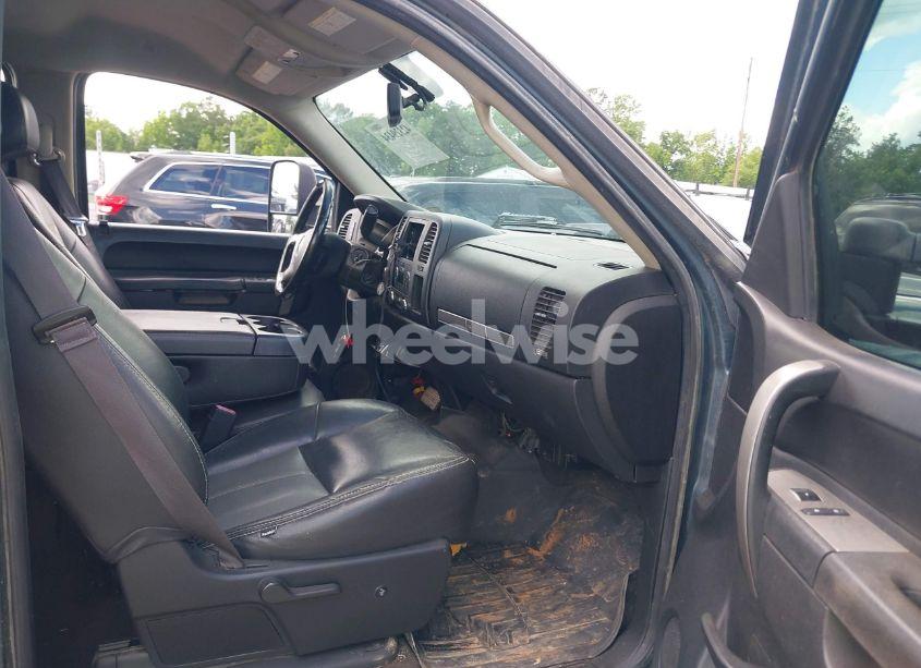 Photo 5 of 2013 Gmc Sierra 2500HD SLE (VIN 1GT120C89DF191775)