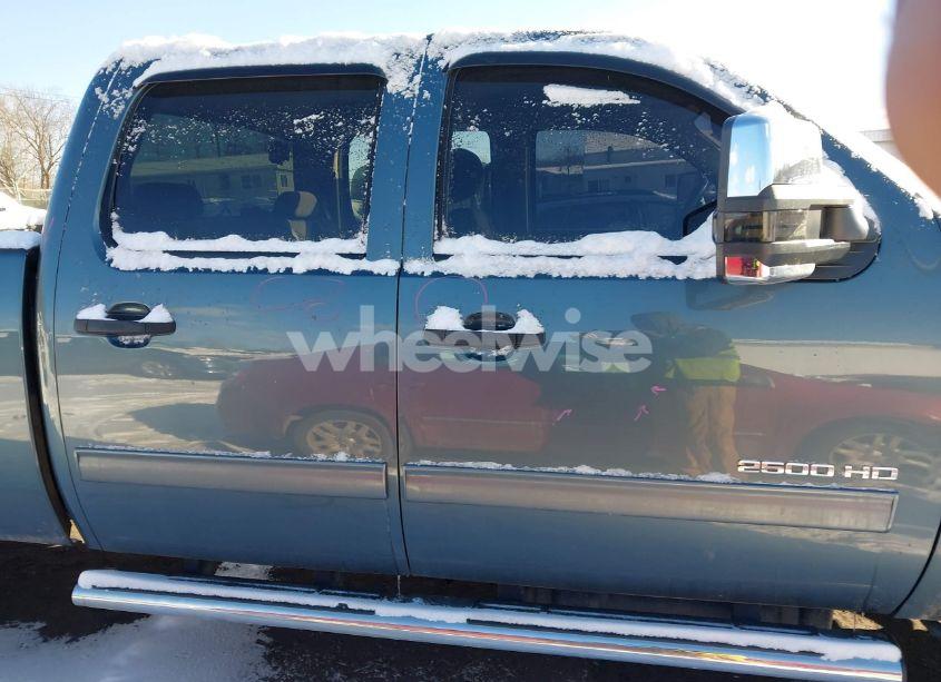 Photo 13 of 2014 Gmc Sierra 2500HD SLE (VIN 1GT120C89EF166974)