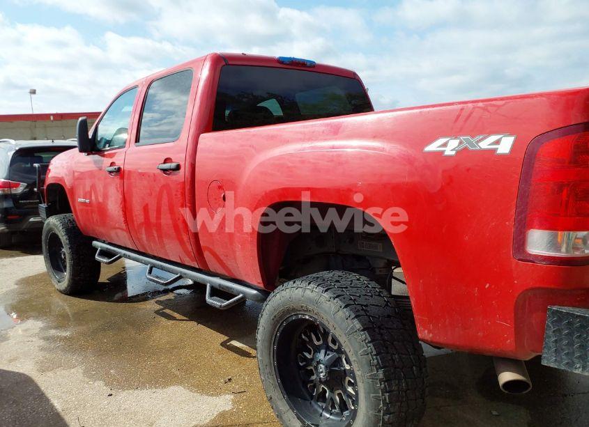 Photo 14 of 2011 Gmc Sierra 2500HD SLE (VIN 1GT120CG2BF262142)