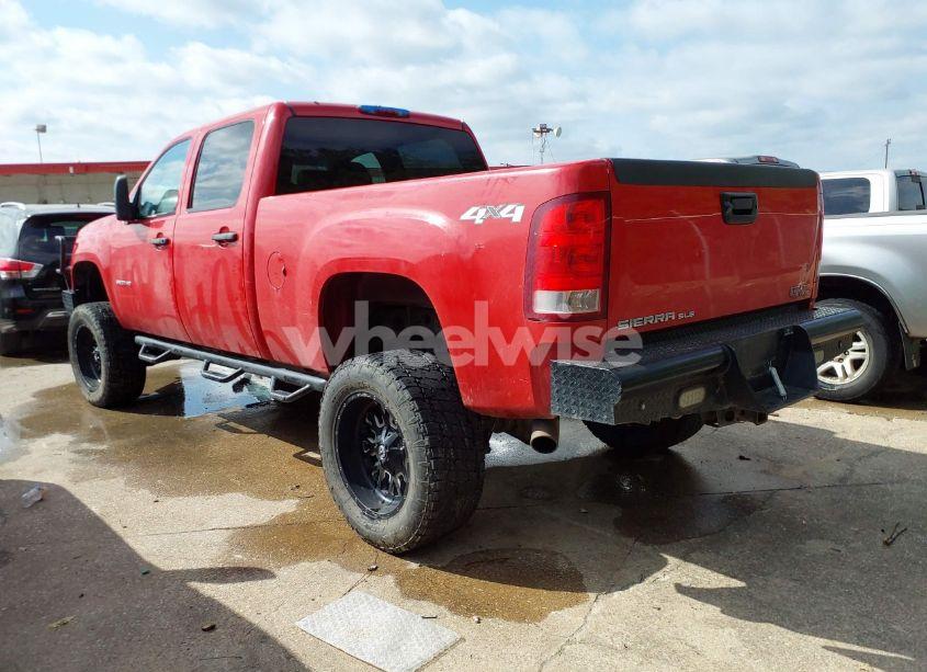 Photo 3 of 2011 Gmc Sierra 2500HD SLE (VIN 1GT120CG2BF262142)