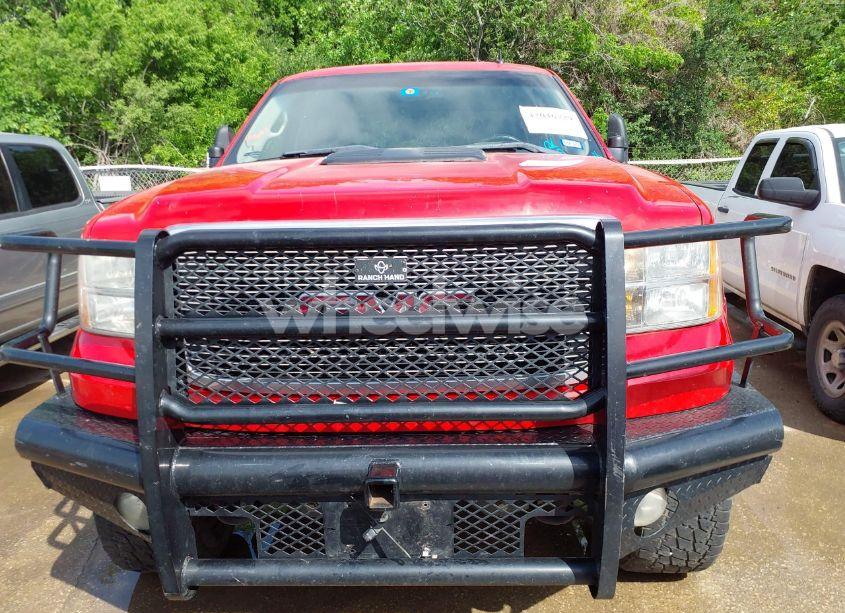 Photo 6 of 2011 Gmc Sierra 2500HD SLE (VIN 1GT120CG2BF262142)