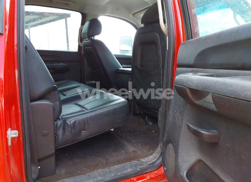 Photo 8 of 2011 Gmc Sierra 2500HD SLE (VIN 1GT120CG2BF262142)