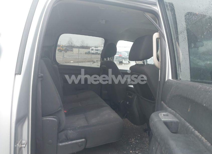 Photo 8 of 2013 Gmc Sierra 2500HD SLE (VIN 1GT120CG2DF231749)