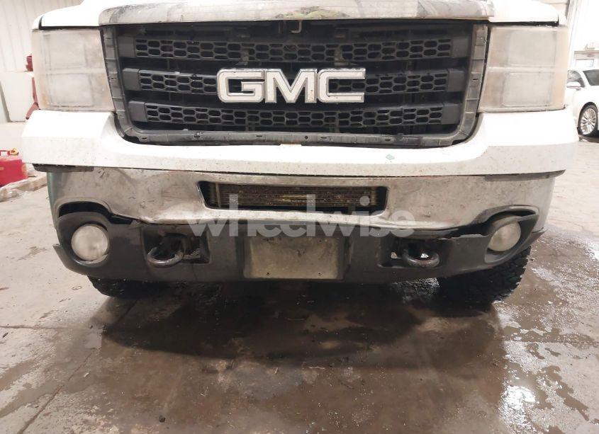 Photo 6 of 2011 Gmc Sierra 2500HD SLE (VIN 1GT120CG3BF112511)