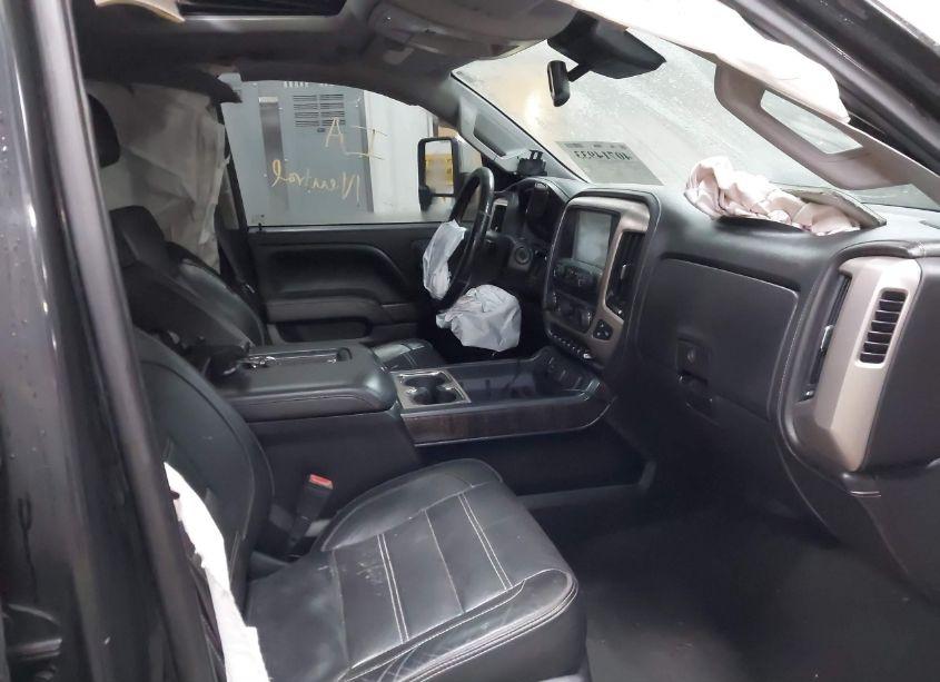 Photo 5 of 2015 Gmc Sierra 2500HD DENALI (VIN 1GT120E80FF597962)