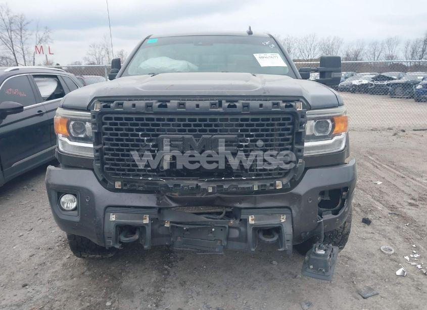Photo 12 of 2015 Gmc Sierra 2500HD DENALI (VIN 1GT120E84FF681816)