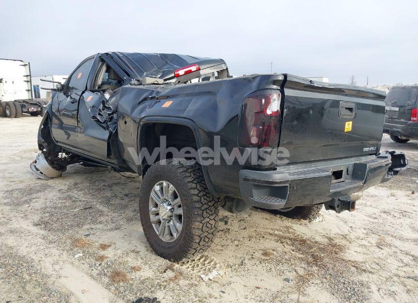 Photo 3 of 2015 Gmc Sierra 2500HD DENALI (VIN 1GT120E86FF616661)