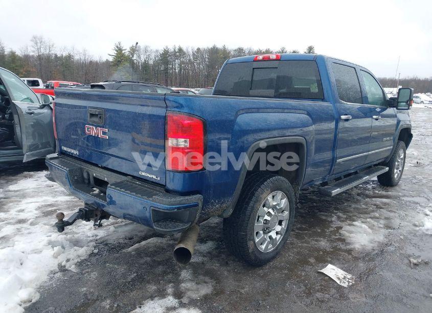 Photo 4 of 2015 Gmc Sierra 2500HD DENALI (VIN 1GT120E87FF586182)