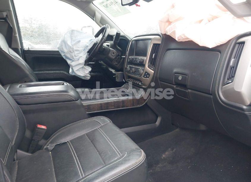 Photo 5 of 2015 Gmc Sierra 2500HD DENALI (VIN 1GT120E87FF586182)