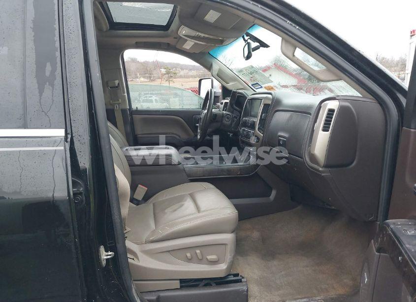 Photo 5 of 2015 Gmc Sierra 2500HD DENALI (VIN 1GT120E87FF629967)