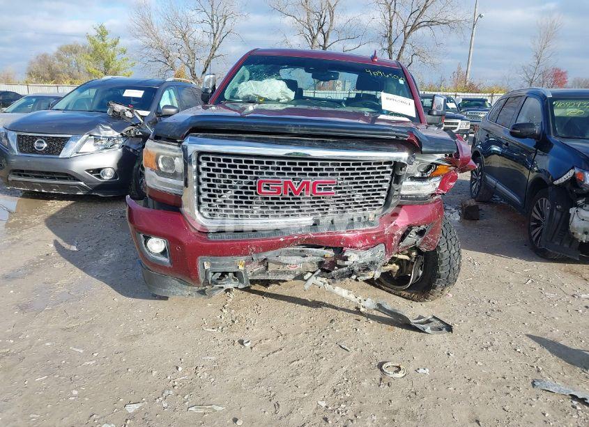 Photo 11 of 2015 Gmc Sierra 2500HD DENALI (VIN 1GT120E89FF646981)