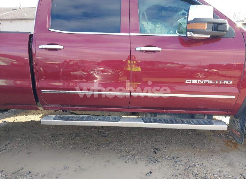 Photo 12 of 2015 Gmc Sierra 2500HD DENALI (VIN 1GT120E89FF646981)