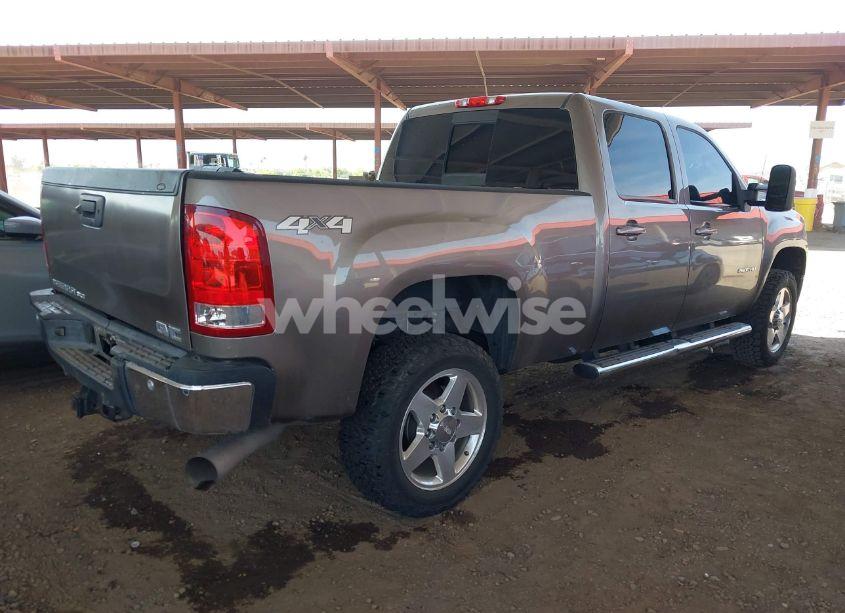 Photo 4 of 2014 Gmc Sierra 2500HD SLT (VIN 1GT121E85EF136406)