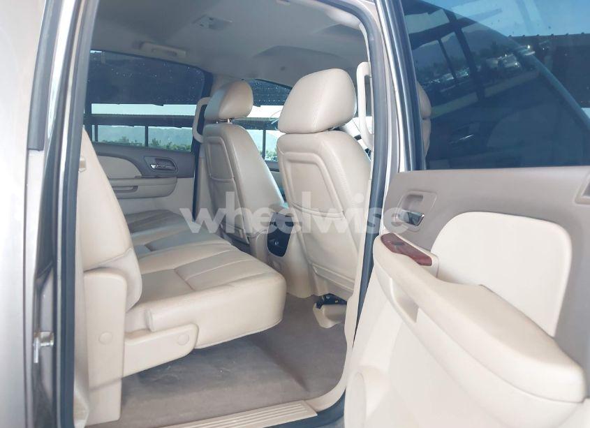 Photo 8 of 2014 Gmc Sierra 2500HD SLT (VIN 1GT121E85EF136406)