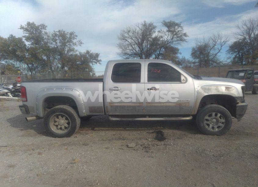 Photo 13 of 2012 Gmc Sierra 2500HD SLT (VIN 1GT121E8XCF200758)