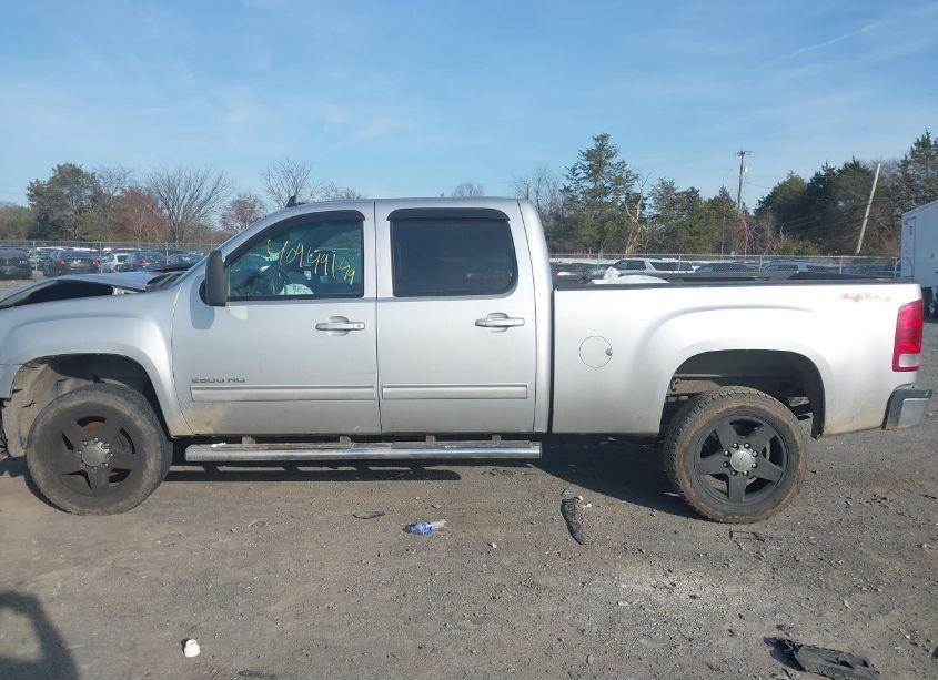 Photo 14 of 2013 Gmc Sierra 2500HD SLT (VIN 1GT121E8XDF211728)