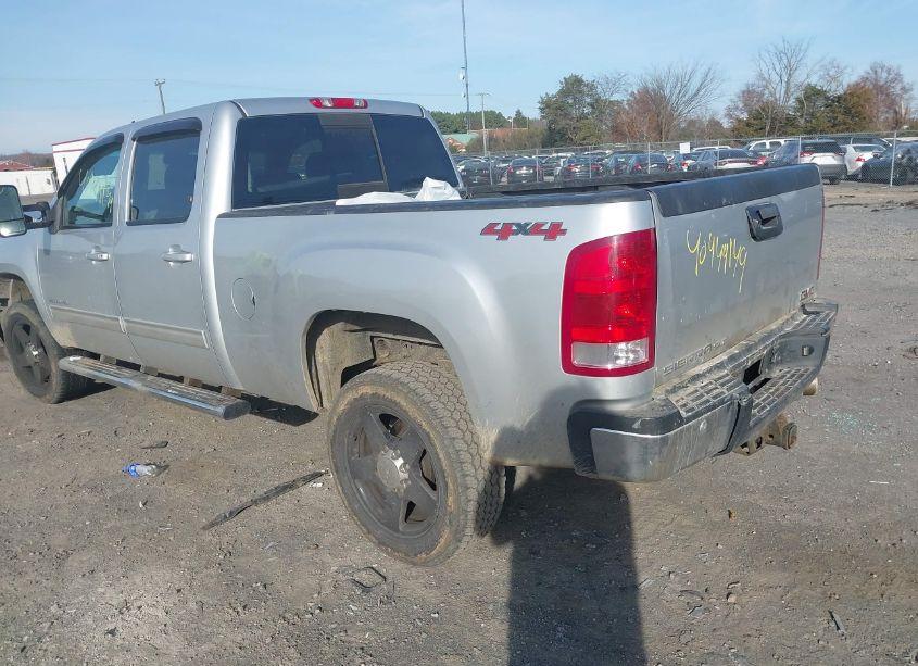 Photo 3 of 2013 Gmc Sierra 2500HD SLT (VIN 1GT121E8XDF211728)