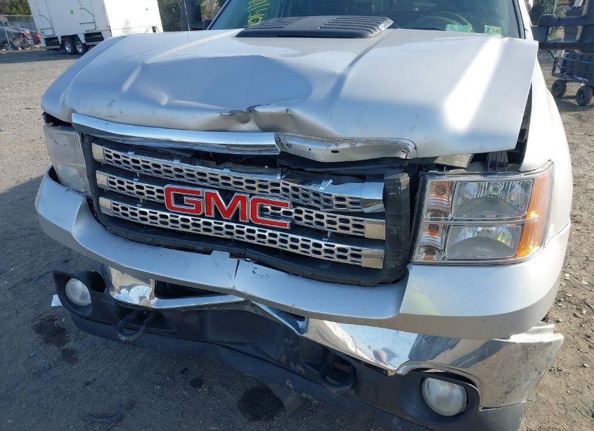 Photo 6 of 2013 Gmc Sierra 2500HD SLT (VIN 1GT121E8XDF211728)