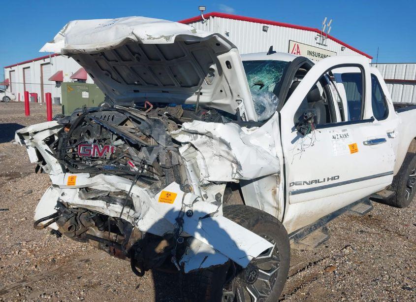 Photo 11 of 2011 Gmc Sierra 2500HD DENALI (VIN 1GT125C81BF225413)