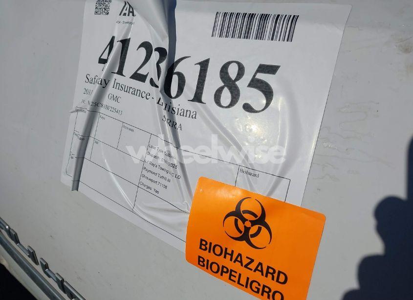 Photo 15 of 2011 Gmc Sierra 2500HD DENALI (VIN 1GT125C81BF225413)