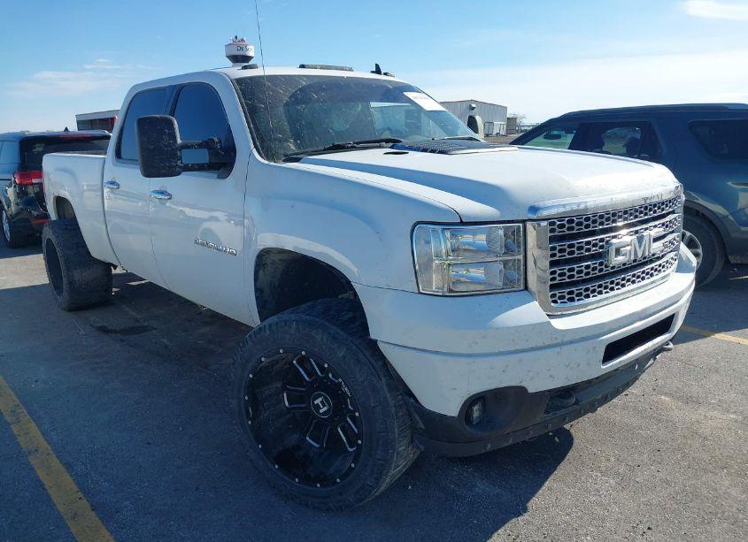 2012 Gmc Sierra 2500HD DENALI (VIN 1GT125E81CF173375) main photo