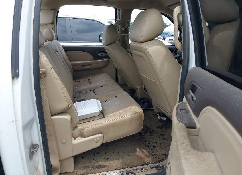 Photo 5 of 2014 Gmc Sierra 2500HD DENALI (VIN 1GT125E88EF108137)