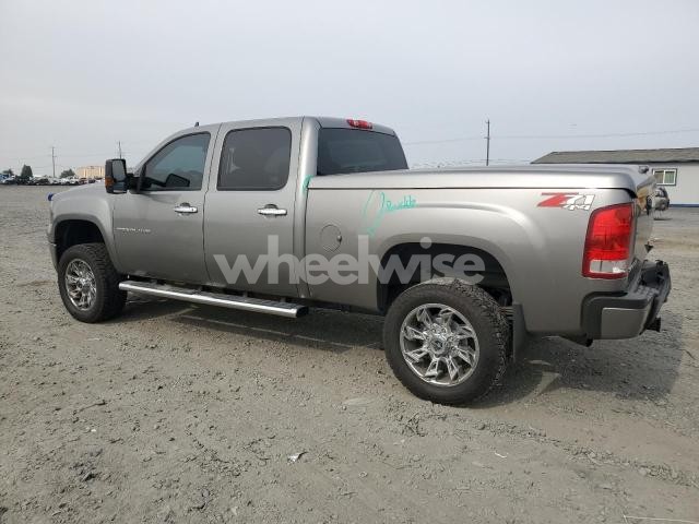 Photo 2 of 2012 GMC SIERRA K2500 DENALI (VIN 1GT125E89CF174371)