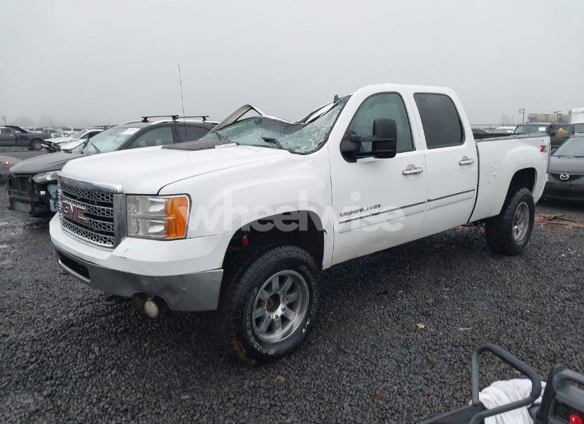 Photo 2 of 2012 Gmc Sierra 2500HD DENALI (VIN 1GT125E8XCF236117)