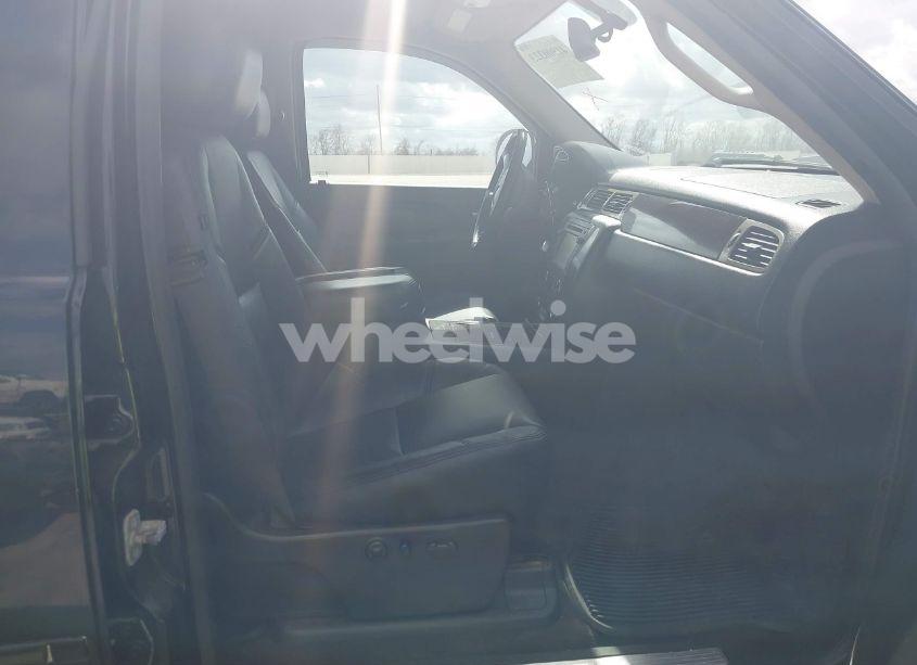 Photo 5 of 2014 Gmc Sierra 2500HD DENALI (VIN 1GT125EG4EF114850)