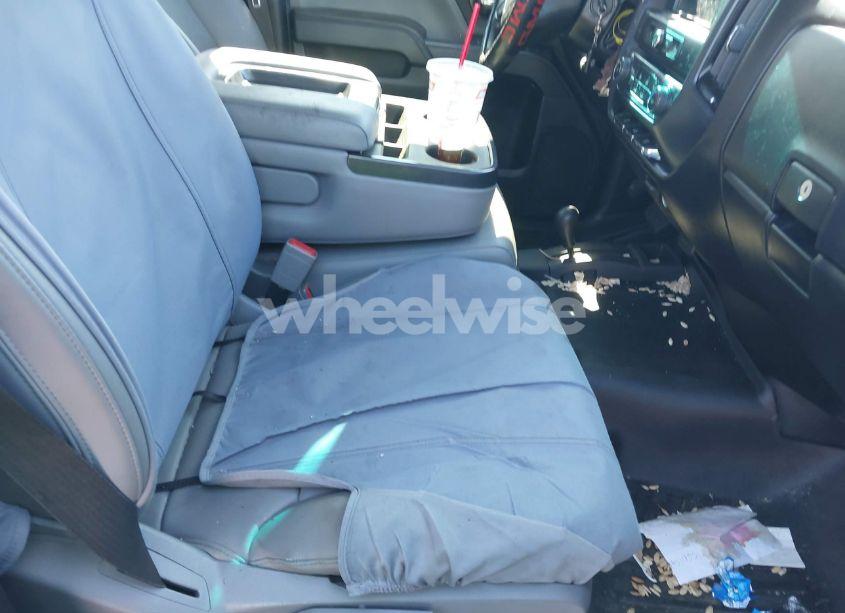 Photo 5 of 2019 Gmc Sierra 2500HD (VIN 1GT12NEYXKF256611)