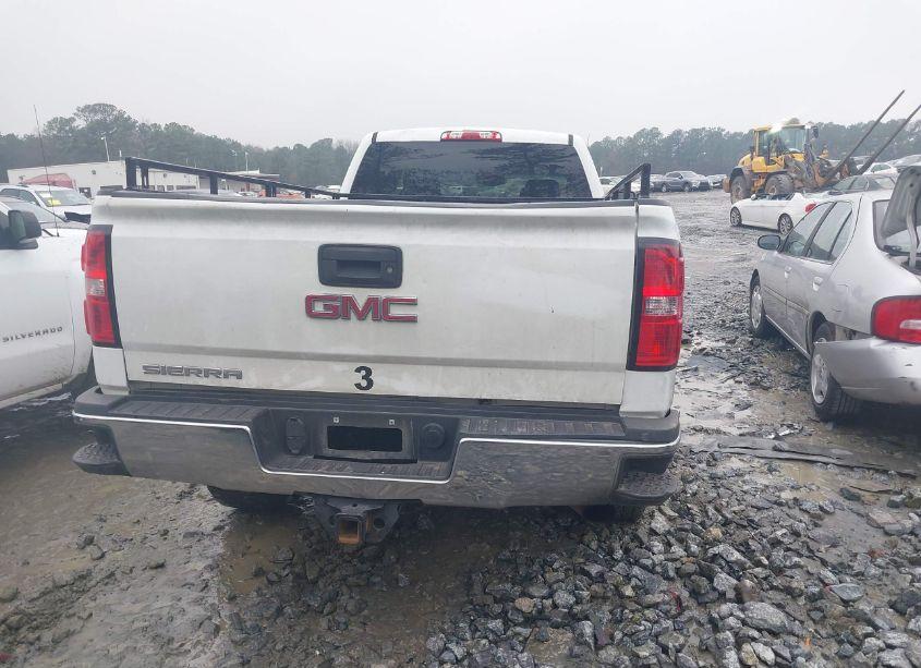 Photo 16 of 2018 Gmc Sierra 2500HD (VIN 1GT12REG4JF263325)