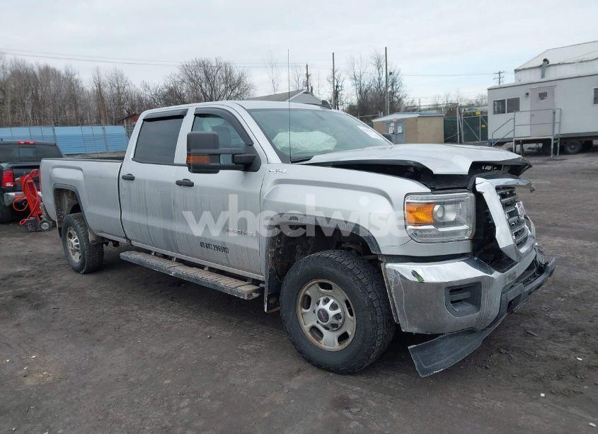 2017 Gmc Sierra 2500HD (VIN 1GT12REG5HF110978) main photo