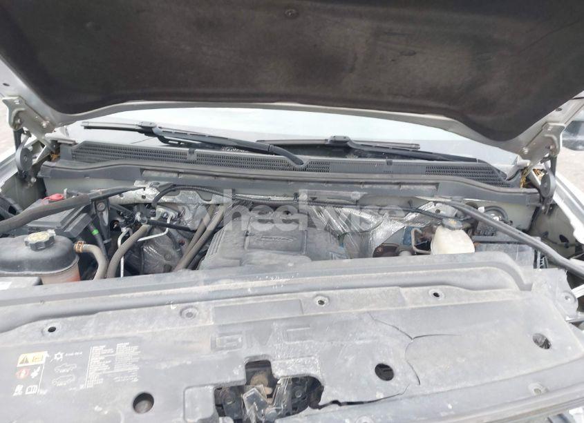 Photo 10 of 2017 Gmc Sierra 2500HD (VIN 1GT12REG5HF110978)