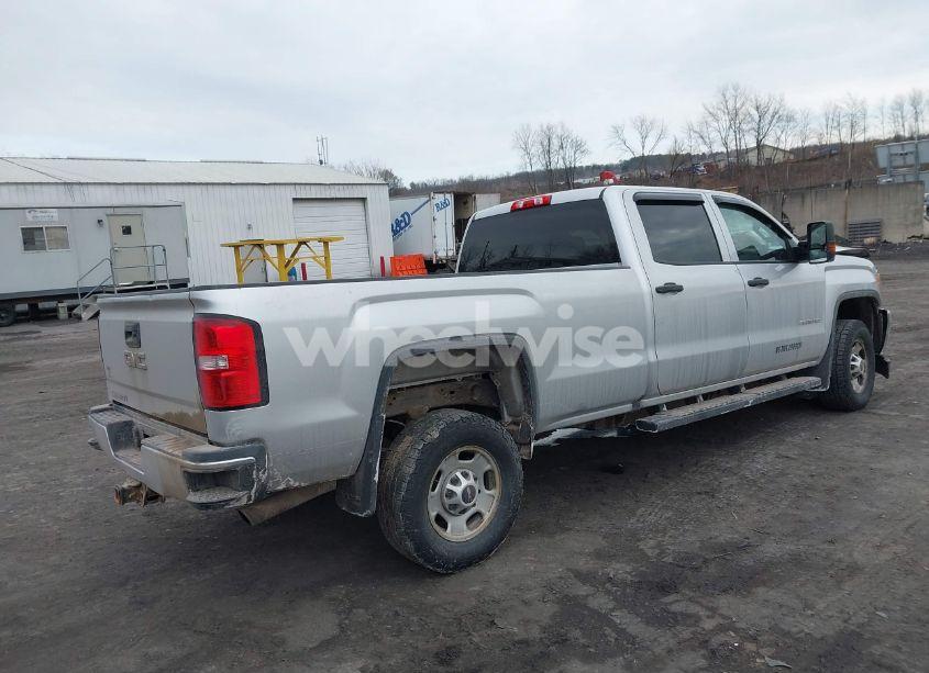 Photo 4 of 2017 Gmc Sierra 2500HD (VIN 1GT12REG5HF110978)