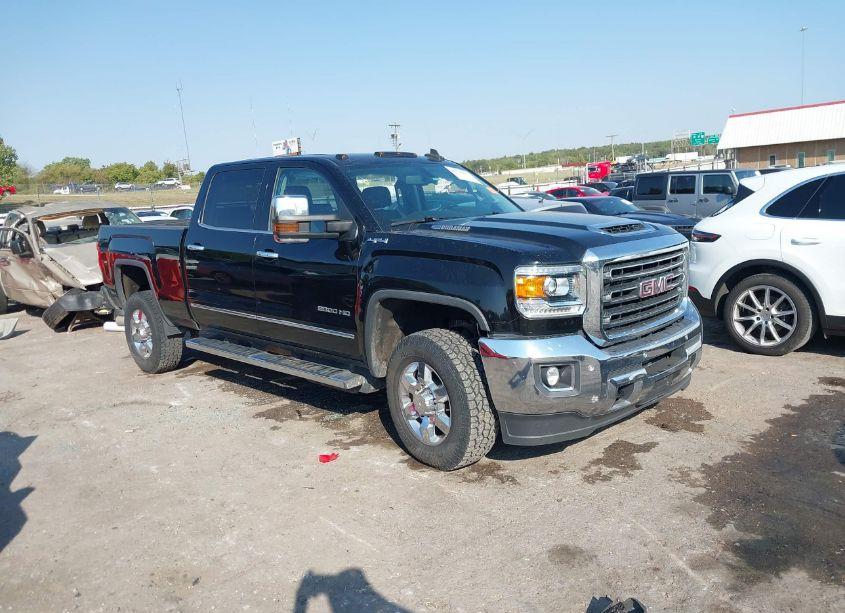 2019 Gmc Sierra 2500HD SLT (VIN 1GT12REY2KF264662) main photo