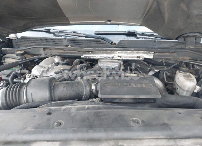 Photo 10 of 2019 Gmc Sierra 2500HD SLT (VIN 1GT12REY9KF142400)