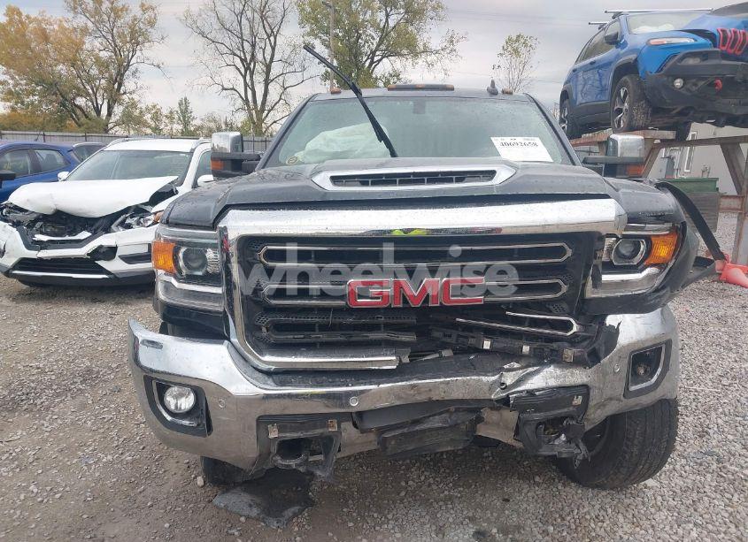 Photo 12 of 2019 Gmc Sierra 2500HD SLT (VIN 1GT12REY9KF142400)