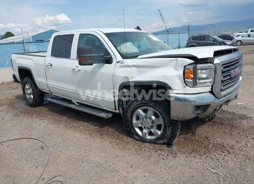 2018 Gmc Sierra 2500HD SLE (VIN 1GT12SEG5JF253443) main photo