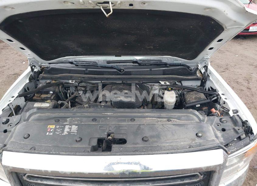 Photo 10 of 2018 Gmc Sierra 2500HD SLE (VIN 1GT12SEG5JF253443)