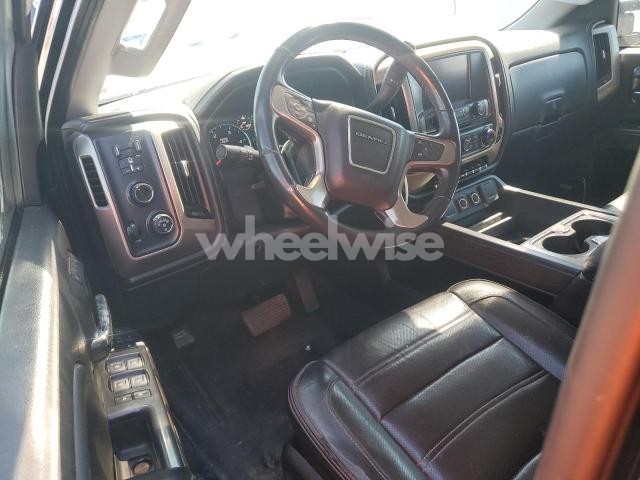 Photo 3 of 2019 GMC SIERRA K2500 DENALI (VIN 1GT12SEY9KF226868)