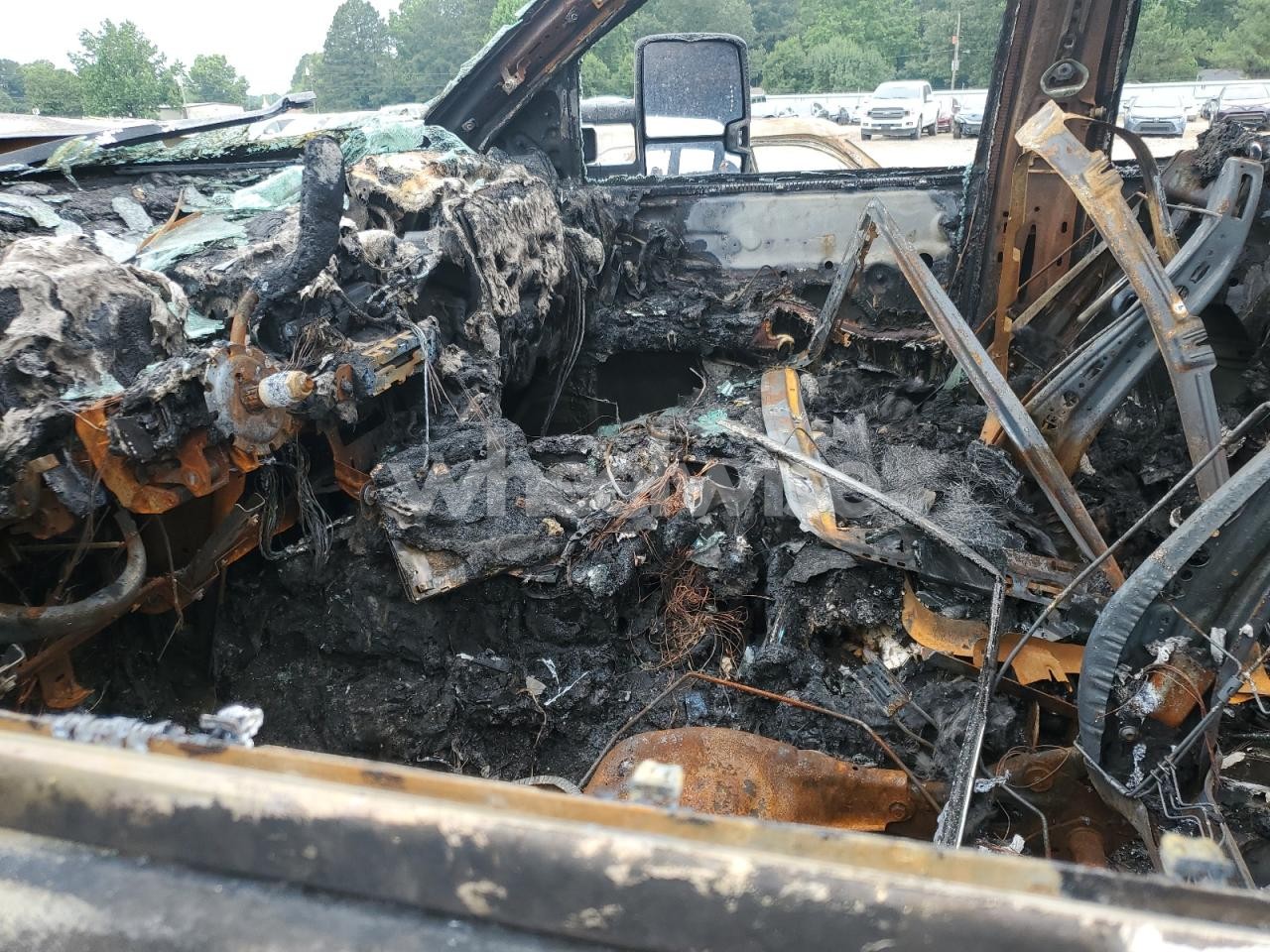 Photo 7 of 2019 GMC SIERRA K2500 DENALI (VIN 1GT12SEYXKF251312)