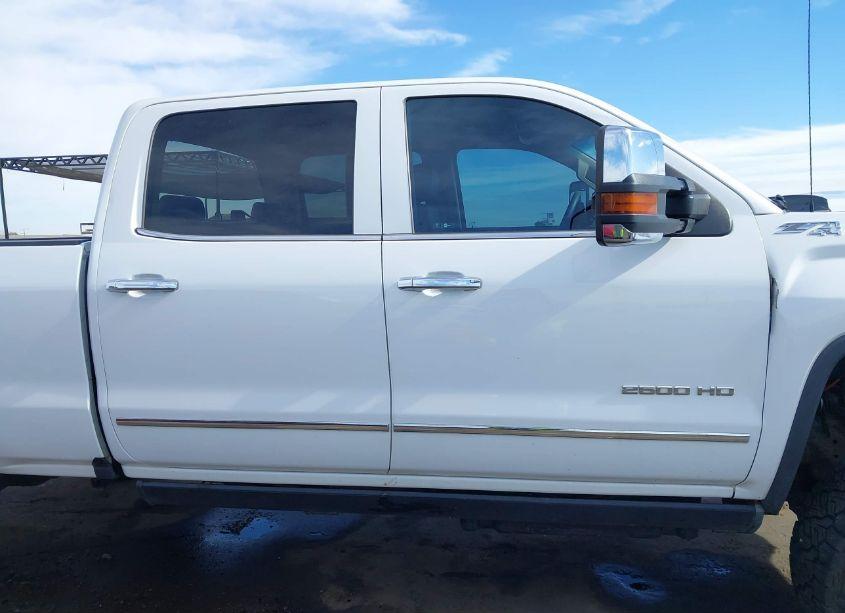 Photo 13 of 2016 Gmc Sierra 2500HD SLT (VIN 1GT12TE87GF146403)