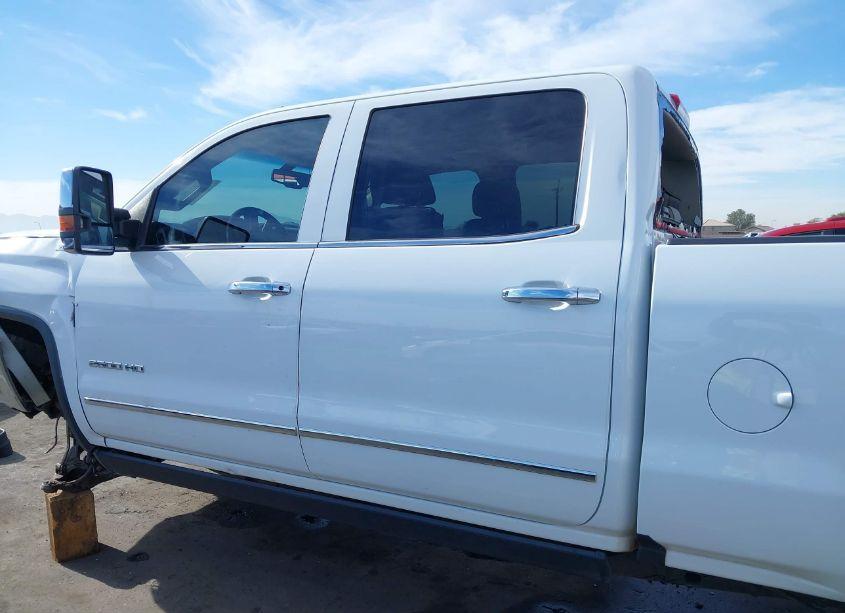 Photo 14 of 2016 Gmc Sierra 2500HD SLT (VIN 1GT12TE87GF146403)