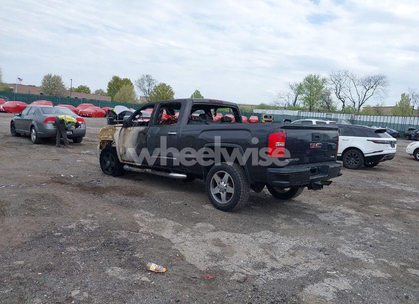 Photo 3 of 2016 Gmc Sierra 2500HD SLT (VIN 1GT12TEG0GF173367)