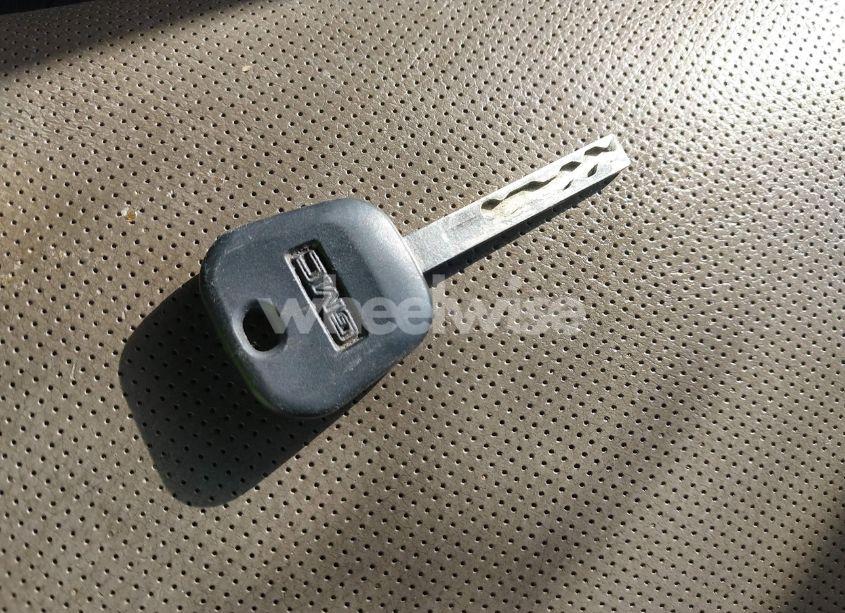 Photo 11 of 2018 Gmc Sierra 2500HD SLT (VIN 1GT12TEG7JF255622)