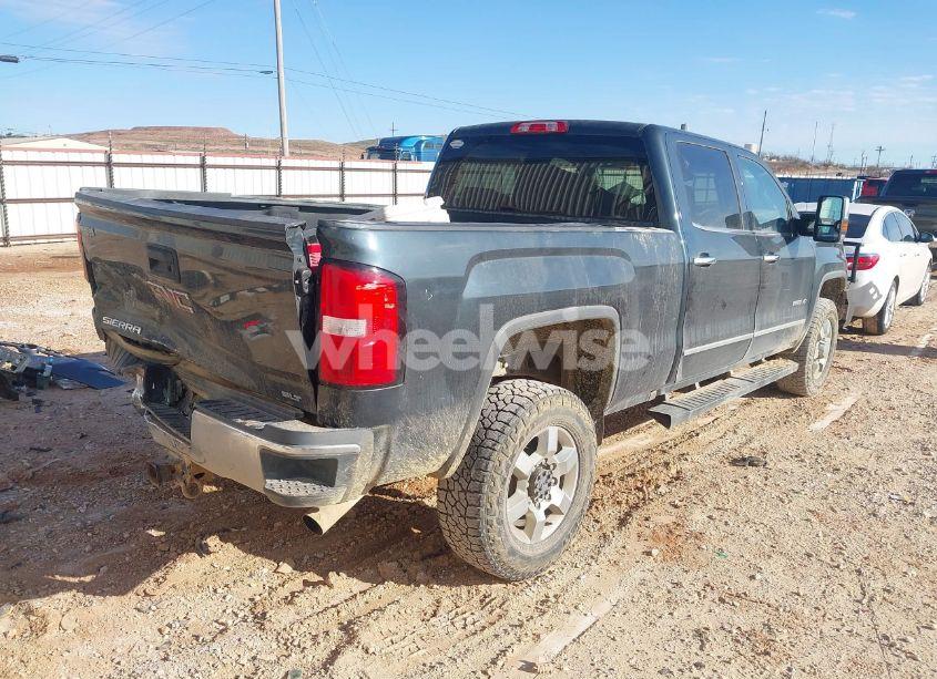 Photo 4 of 2018 Gmc Sierra 2500HD SLT (VIN 1GT12TEG7JF255622)