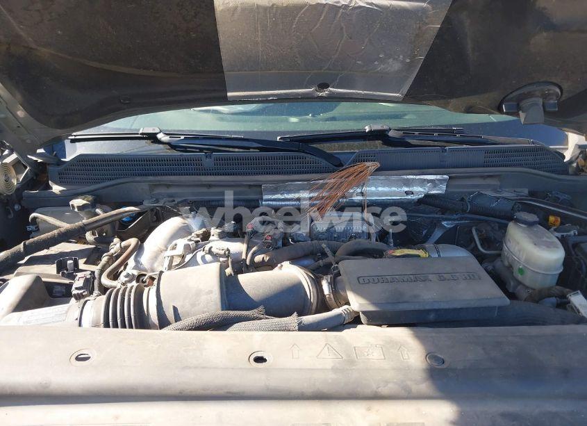 Photo 10 of 2017 Gmc Sierra 2500HD SLT (VIN 1GT12TEY1HF165837)