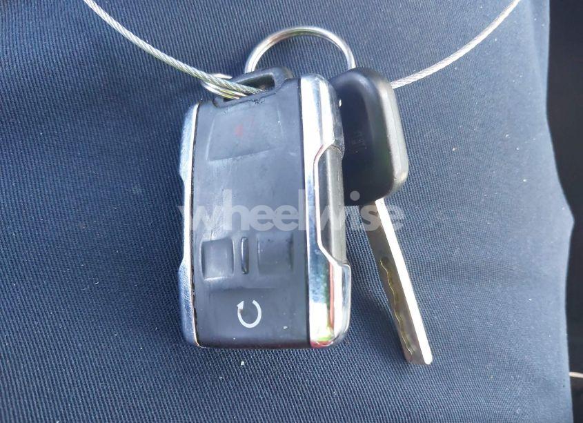 Photo 11 of 2017 Gmc Sierra 2500HD SLT (VIN 1GT12TEY1HF165837)