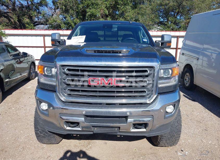 Photo 12 of 2018 Gmc Sierra 2500HD SLT (VIN 1GT12TEY8JF139452)